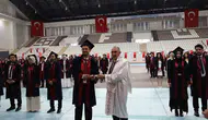 Fırat Üniversitesi Tıp Fakültesi 175 yeni doktorunu uğurladı
