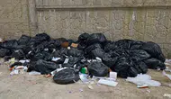 Hasköy Devlet Hastanesi çevresindeki çöp yığınları tepki topladı