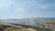 Karakoçan ilçesindeki tarım arazilerinde çıkan yangın 40 dönüm ürünü yaktı