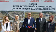 Bakan Işıkhan Mardinli gençlerin geleceği için dev merkezi ziyaret etti