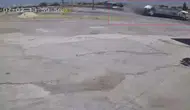 Şanlıurfa Viranşehir yolunda tırın kamyona çarptığı feci kazanın görüntüleri izlendi