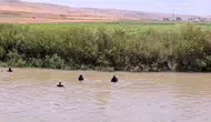 Muş Bulanıkta çaya düşen küçük Hilvan için umutlu bekleyiş sürüyor