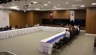 Elazığ Fethi Sekin Hastanesi yönetimi personel ile bir araya geldi