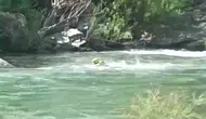 Beytüşşebapta balık tutarken çaya düşen genç üç gündür aranıyor