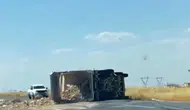 Kurtalan ilçesinde direksiyon hakimiyetini kaybeden kamyon sürücüsü kaza yaptı