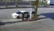 Nusaybin'de bir kadının hayatını kaybettiği tır kazasının kamera kayıtları yayınlandı