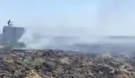 Nusaybin Beylik bölgesindeki anız yangını ekiplerin çalışmasıyla söndürüldü