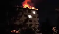 Kayapınar ilçesindeki sekiz katlı binada gece saatlerinde yangın paniği yaşandı