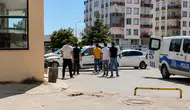 Şanlıurfa'da önü kesilen sürücü darbetti ve silahı çalındı