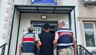Karaköprü ilçesinde aranan hırsızlık hükümlüsü jandarma operasyonuyla yakalandı