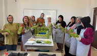 Midyatlı kadınlar tescilli acurları beş tonluk turşuya dönüştürüyor