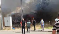 Diyarbakır'da marangoz atölyesinde çıkan yangın paniğe neden oldu?