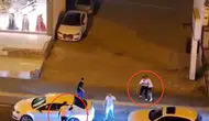 Bağlar sokaklarında sürücüler arasında sopalı kavga çıktı