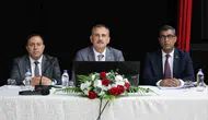 Ağrı Valisi Bozkurt kamu projelerinin takibi için masaya oturdu