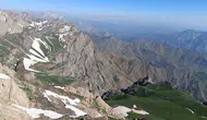 Hakkari Cilo Dağı zirvesinde kaybolan dağcıyı bulmak için seferberlik sürüyor