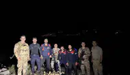 Şırnak Ballıkaya bölgesinde mahsur kalan mühendisleri askeri helikopter kurtardı
