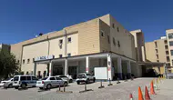 Siverek yolunda otomobil traktöre çarptı