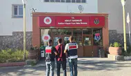 Hakkari Jandarması aranan dört suçluyu düzenlenen özel operasyonla yakaladı