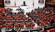 Siyasetin gündeminde sıcak saatler: AK Parti'den Meclis'te kritik "Çerçeve Kanun" mesaisi