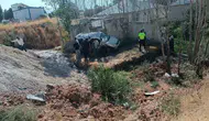 Van Erciş yolunda kamyonet devrildi