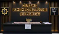 Bağlar ilçesinde düzenlenen narkotik operasyonunda çok sayıda sentetik uyuşturucu bulundu
