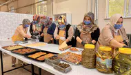 Hamur'da 7 kadının el emeği hem sofralara hem aile bütçesine katkı oluyor
