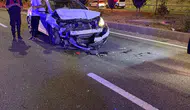 Gercüş yolunda iki otomobilin karıştığı trafik kazasında 12 kişi yaralandı