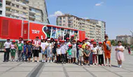Elazığlı çocuklar mobil sinema tırında keyifli anlar yaşadı
