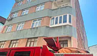 Elazığ merkezde dört katlı binanın çatısında yangın paniği yaşandı