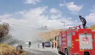 Hakkari’de samanlıkta çıkan yangın kışlık hazırlıkları küle çevirdi