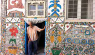 Tuncelili Nihat Sürücü binlerce taşı sanatla buluşturup köyünü müzeye dönüştürdü
