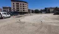 Vanlılar yarım kalan yol ve kaldırım çalışmalarının artık bitmesini bekliyor