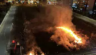 Kayapınar ilçesindeki boş arazide çıkan yangın çevre sakinlerini endişelendirdi