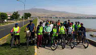 Bitlisli bisikletçiler 90 kilometrelik rotada tarihi mirasa yolculuk yaptı