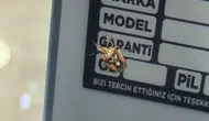 Diyarbakırda bir telefoncuda yüz şekline sahip ilginç böcek görüntülendi