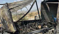 Sason ilçesinde çıkan yangın hem evi hem traktörü küle çevirdi