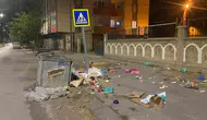 Patnos sokaklarında çöp konteynerleri boş kalırken çevre kirliliği tepki topluyor