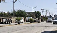 Kızıltepe ilçesinde elindeki tüfeğin ateş almasıyla bir genç ağır yaralandı