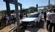 Bingöl-Erzurum kara yolunda iki otomobil çarpıştı