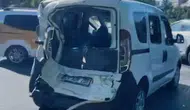 Diyarbakır Yenişehir ilçesinde çok sayıda aracın karıştığı trafik kazasında dört kişi yaralandı