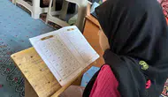 Bingöl Solhan'da yaz kurslarına katılan minikler hem dini eğitim alıyor hem eğleniyor