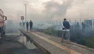 Diyarbakırda anız yangını hastane çevresini dumana boğdu