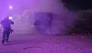 Kızıltepe'de park halindeki kamyon alevlere teslim oldu