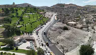 Şanlıurfa turizm yolunda asfalt yenileme çalışmaları hız kazandı