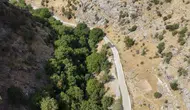 Beytüşşebap Ballı Mahallesi yolunda betonlama çalışmaları hızla devam ediyor