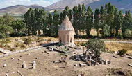 Gevaş'taki tarihi Selçuklu mirası titizlikle restore ediliyor