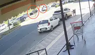 Diyarbakır'da motosiklet sürücüsü açılan kapıya çarpıp kamyonun altında kalarak can verdi