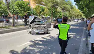 Batman Turgut Özal Caddesi üzerinde otomobil takla attı