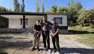 Yarım kalan evlerinde ders çalışıp fen lisesini kazanan ikizler yeni yuvalarına kavuştu