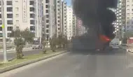 Diyarbakırda seyir halindeki belediye otobüsü alevlere teslim oldu